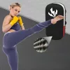 Rúgópajzs Muay Thai és kick-box edzőpárna, 8 cm vastag ütéscsillapító réteggel 38x20x18 cm, fekete/piros/fehér