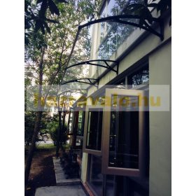   Előtető 300x60 cm fekete keret színtelen üregkamrás polikarbonát tetőlap ZENN típusú előtető C típusú kar 