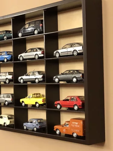 Modell falipolc fali fakkos polc 41x32 cm kisautó, modellvasút gyűjtő üveg nélkül