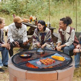   Összecsukható kör alakú grillrács tűzrakóhoz 91 cm átmérőjű, acél BBQ rács hordozható fogantyúval