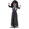 Animált horror baba halloween dekoráció 160 cm magas mozgó fejjel, vörös szemekkel és hanghatásokkal