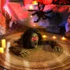 Animált kúszó zombi halloween dekoráció 140 cm hosszú világító szemekkel és hanghatásokkal