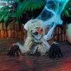 Animált egyszemű múmia halloween dekoráció 35 cm magas mozgással, vörös fénnyel és hanghatással