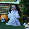 Animált felugró horror baba halloween dekoráció 60 cm magas figura vörös szemekkel és hanghatással