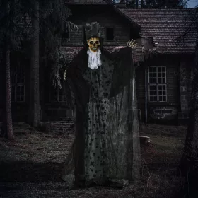   Animált szellem vőlegény halloween dekoráció 189 cm magas mozgásérzékelővel, vörös szemekkel és hanghatással