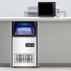 Kereskedelmi jégkészítő 45,36 kg/nap beépíthető jégkockakészítő gép LED kijelzővel