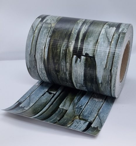 Kőmintás kerítésbe fűzhető PVC műanyag szalag 35 m hosszú 19cm magas világos hosszú vékony köves belátásgátló szélfogó