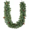Karácsonyi műfenyő girland 180 cm hosszú, 162 ágas, 8 tobozzal díszített, zöld színű, hajlítható vázas dekoráció