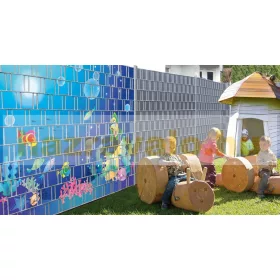   Táblás kerítésbe fűzhető halas gyerekkép 250x180 cm 19 cm-es szalagból műanyag belátásgátló szélfogó