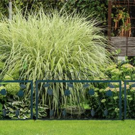   Fém kerti dekor kerítés 47x57 cm zöld kerítéspanel leveles virágyágyás szegély leszúrható ágyásszegély