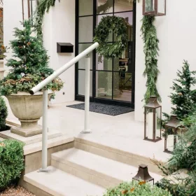   Fehér alumínium kültéri lépcsőkorlát kapaszkodó 1–4 lépcsőfokhoz, állítható dőlésszöggel