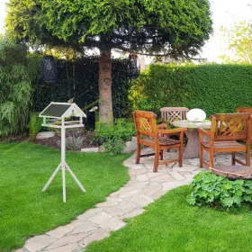   Madáretető 120x62x55 cm álló fenyőfa madáretető állványos eleségtartó kerti dekoráció fehér