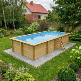   Fa épített medence 700x375x145 cm téglalap alakú úszómedence, kék belső fóliával, betonhoz csavarozott tartókonzolokkal és beépített napozóval