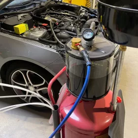   Pneumatikus olajleszívó és olajleeresztő kocsi 80 literes professzionális kivitel