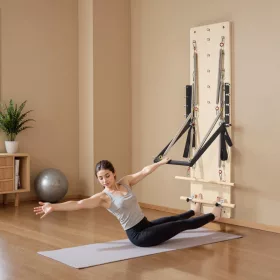   Reformer Pilates gép falra szerelhető 1830x560x(800)x620 mm juharfa ugródeszkával, helytakarékos edzőeszköz