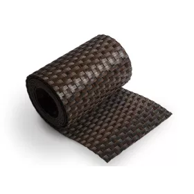 Polirattan belátásgátló szalag 80 méteres tekercs két tónusú barna színű kerítésbe fűzhető szélfogó