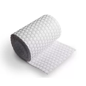   Polirattan belátásgátló szalag 40 méteres tekercs fehér színű kerítésbe fűzhető szélfogó