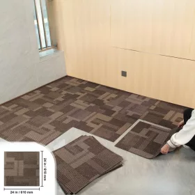   Moduláris padlószőnyeg 610x610 mm, puha alátéttel, ragasztás nélküli telepítés, 24 db kevert barna árnyalat