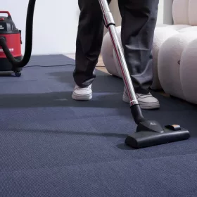  Öntapadós moduláris szőnyegburkolat 5,5 m² szőnyeglap 60x60 cm, 15 db-os padlószőnyeg csomag szürke 