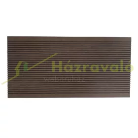 WPC padlólap 4 méteres szál 150x20x4000 mm Fahatású kétoldalas sötétbarna Mahagóni burkolat. 
